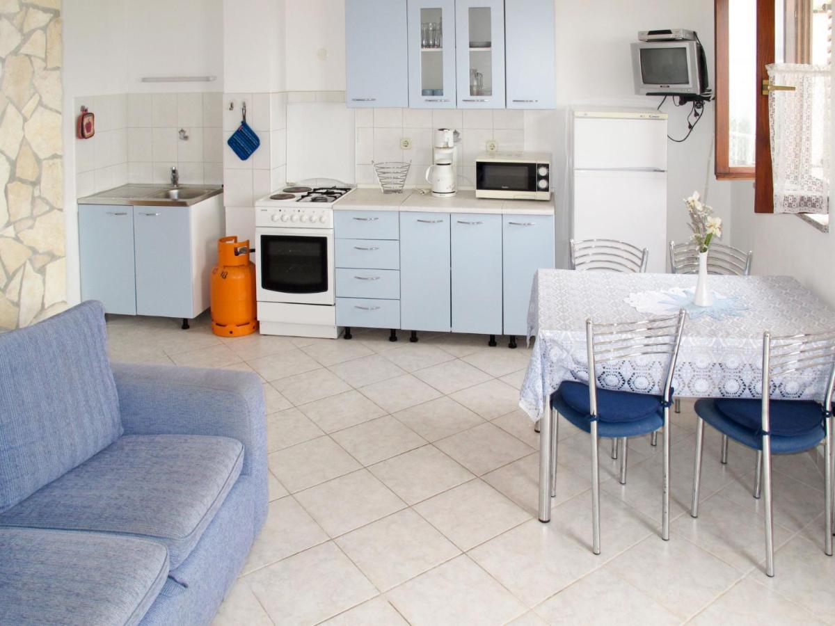 Apartment Teo - Lbn154 By Interhome ลาบิน ภายนอก รูปภาพ